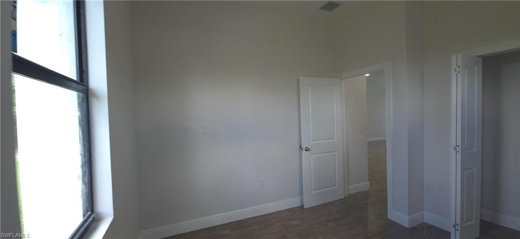 524 Aspen Ave S Property Photo 17