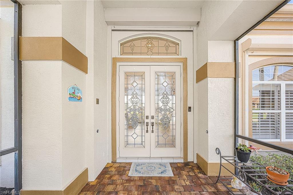 11928 King James Ct Property Photo 5