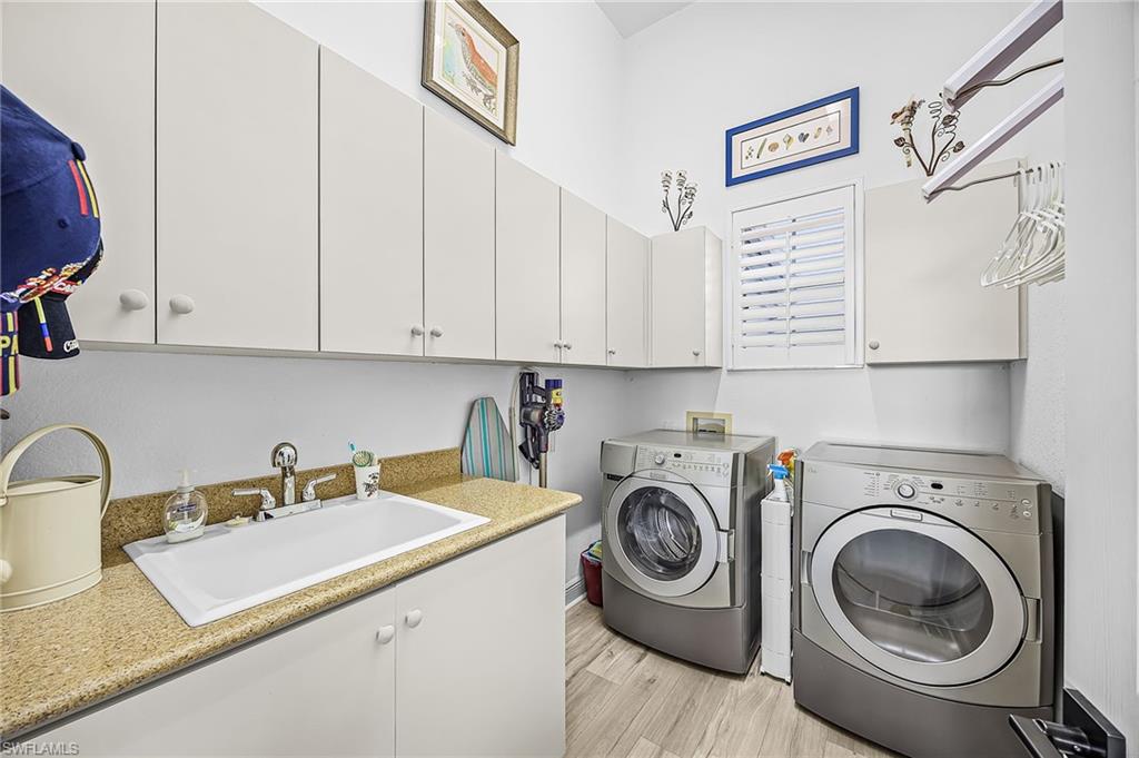 11928 King James Ct Property Photo 19