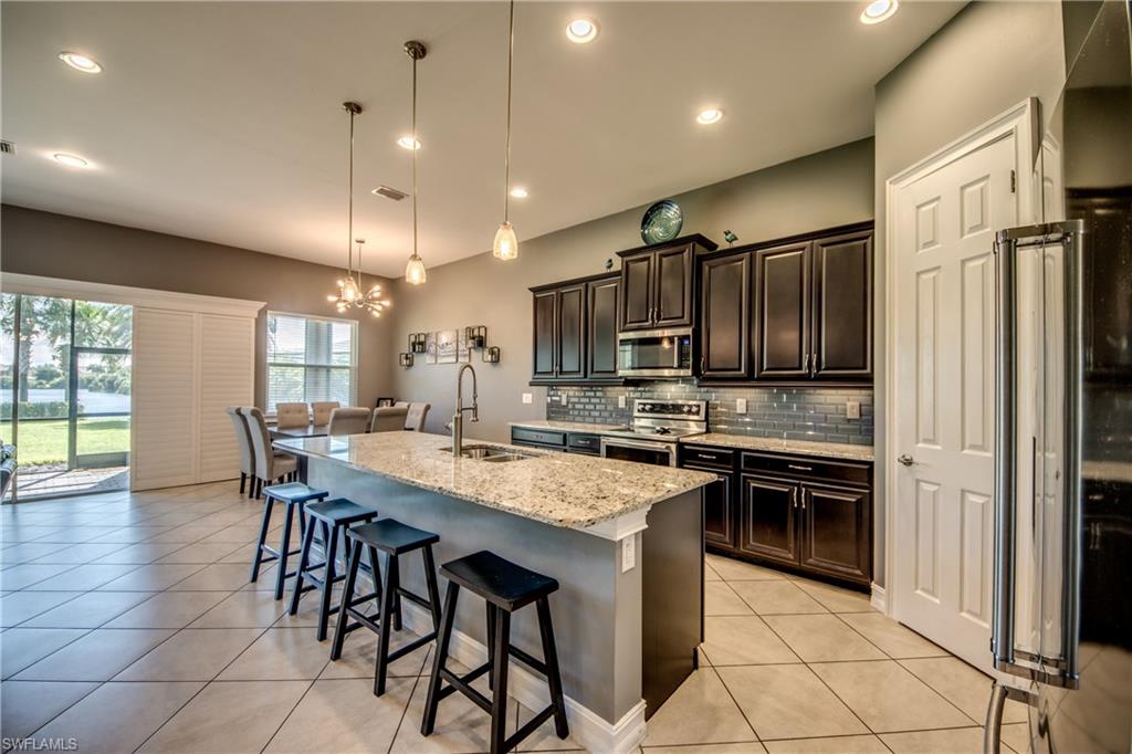 13110 Silver Thorn Loop Property Photo 4