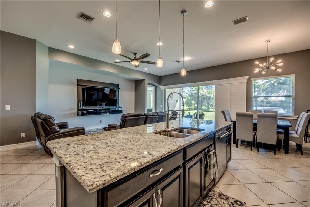 13110 Silver Thorn Loop Property Photo 8