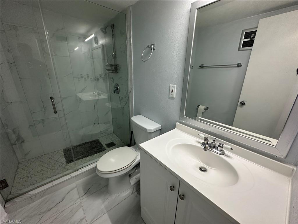 1376 Archer St 6 Property Photo 26