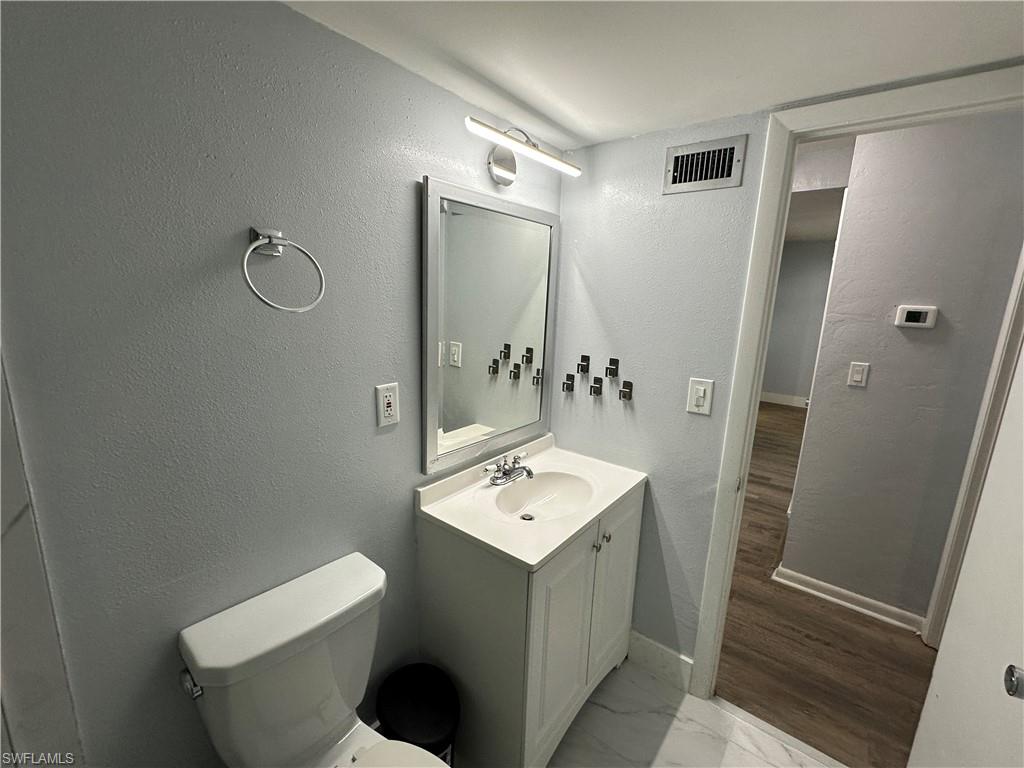 1376 Archer St 6 Property Photo 28