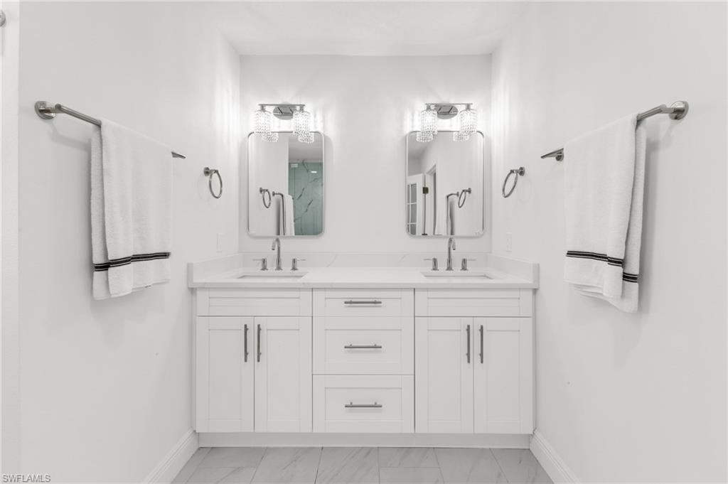 2718 Saint Thomas Dr Property Photo 29