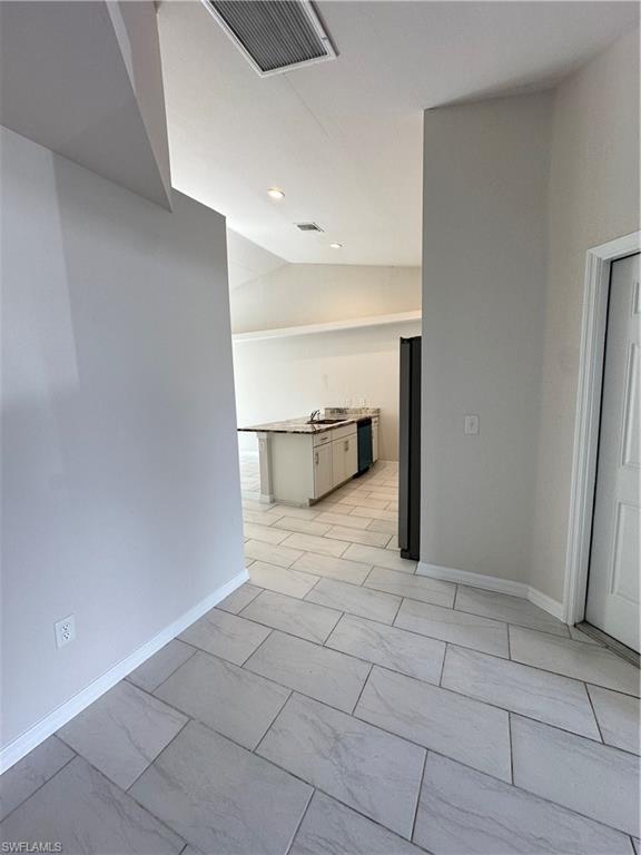 4410-4412 Skyline Blvd Property Photo 7