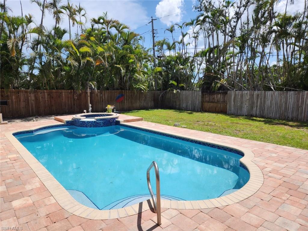 15410 Allen WAY Property Photo 1