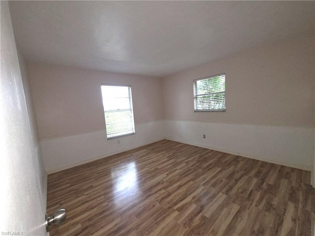1213 Sw 48th Ter B Property Photo 5