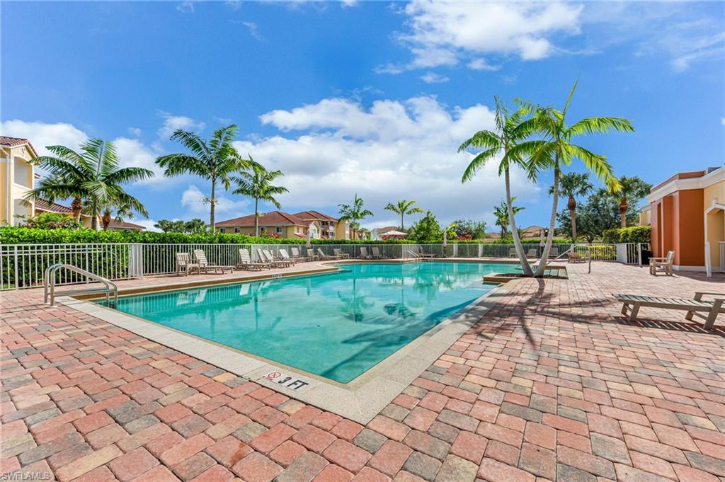 13180 Bella Casa Cir 379 Property Photo 23