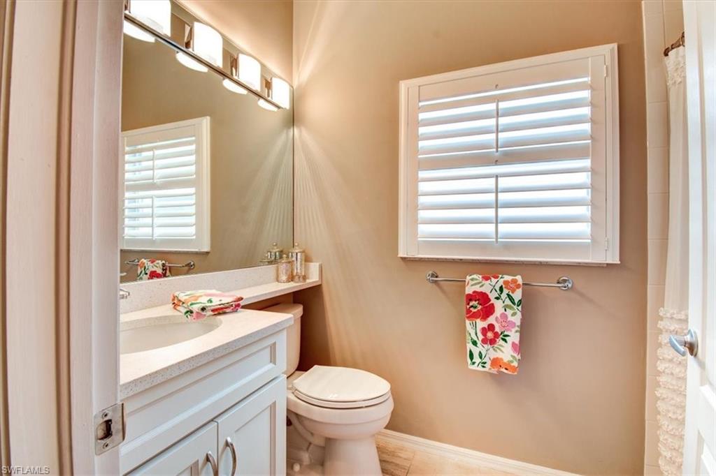 182 Newport Dr 1007 Property Photo 13