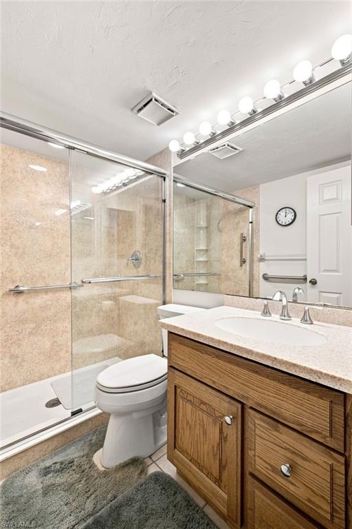 5585 Trailwinds Dr 324 Property Photo 15