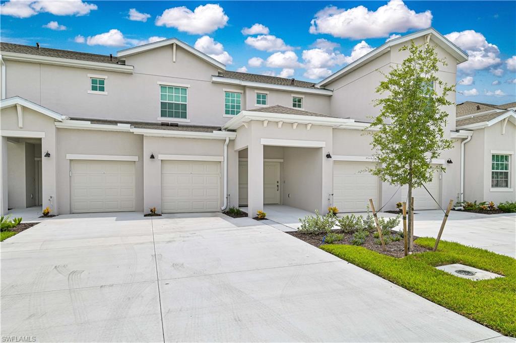 20550 Hazelnut CT S Property Photo 1