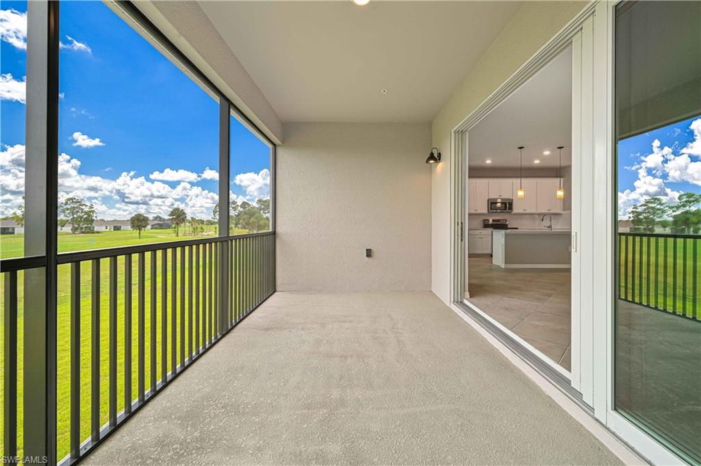 20550 Hazelnut Ct S Property Photo 8