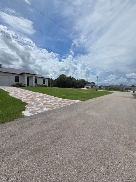 432 Raymer St Property Photo 2