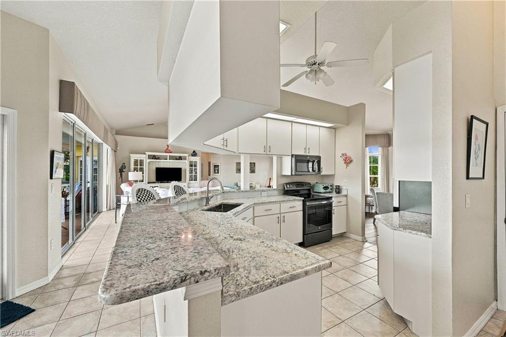 24337 Contra Costa Ln Property Photo 16