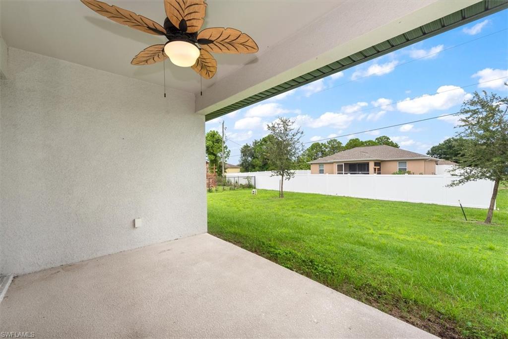 14141 Roof St Property Photo 15