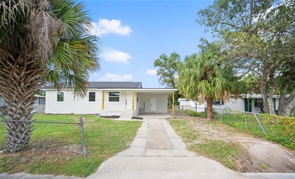 1644 Pawnee St Property Photo 2