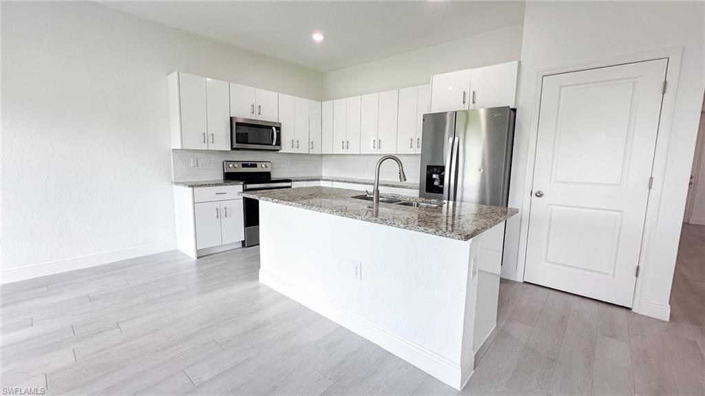 2007 Inglewood Cir Property Photo 3