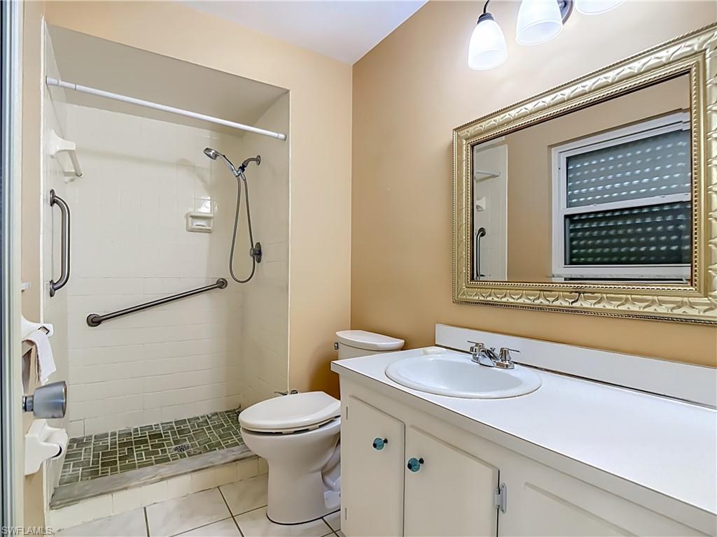 842 Pangola Dr Property Photo 25