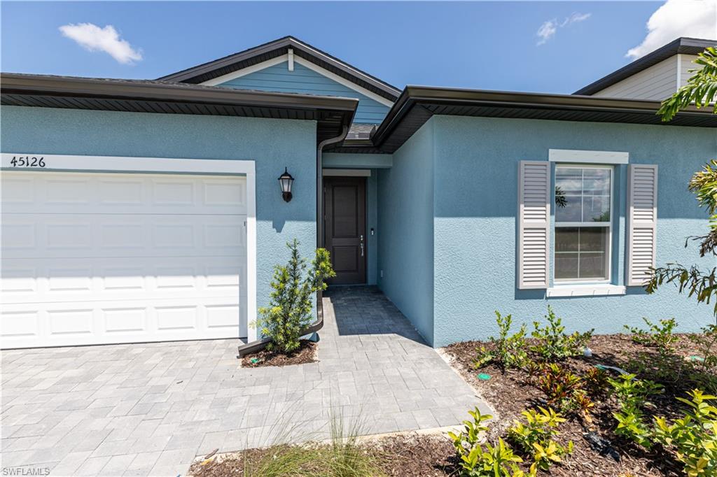 45126 Pipevine Cir Property Photo 3