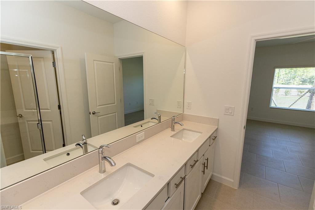 45126 Pipevine Cir Property Photo 15