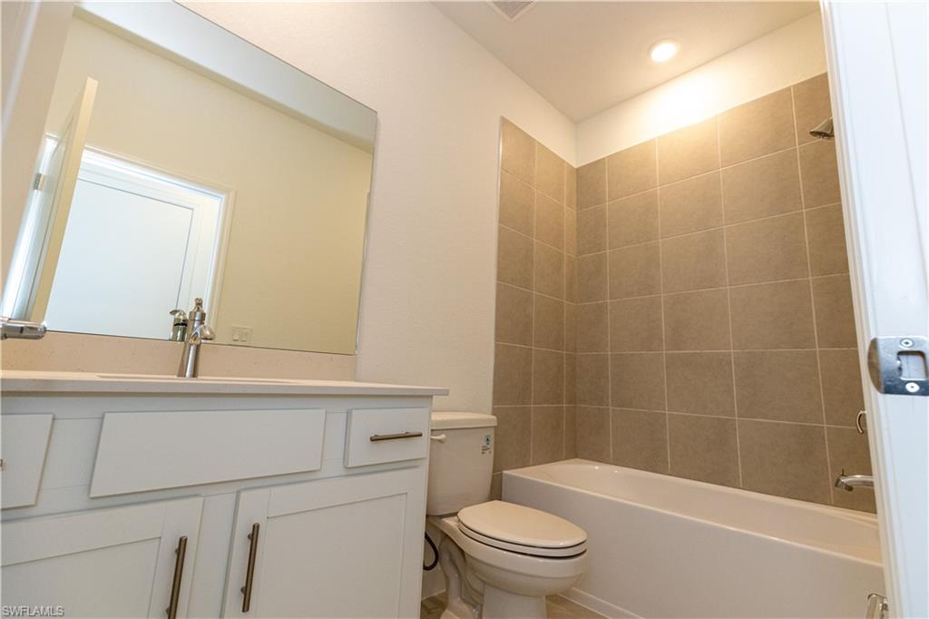 45126 Pipevine Cir Property Photo 23