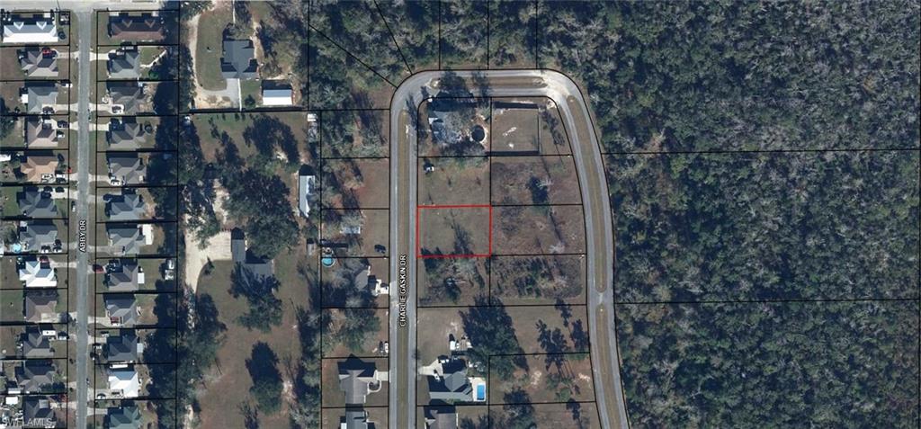 Charlie Gaskin Dr Property Photo 2