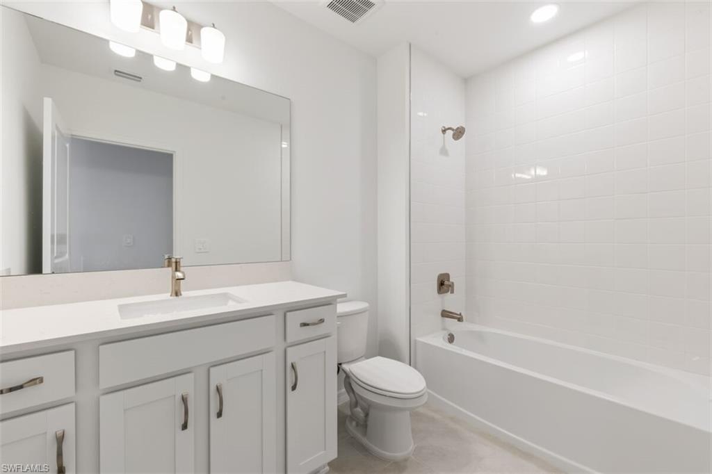 271 Lakeside Breeze Way Property Photo 7