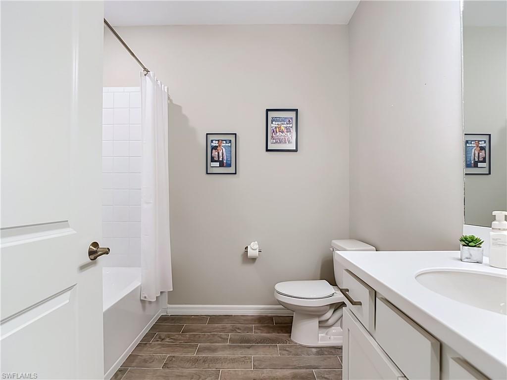 11841 Venetian Lagoon Dr 203 Property Photo 28