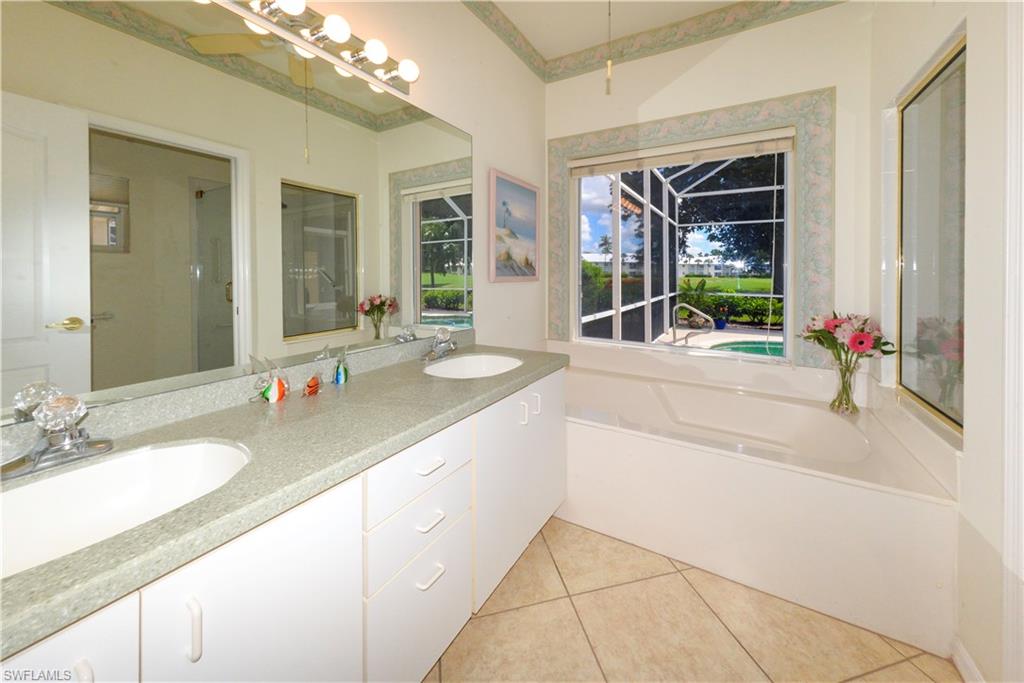 14856 Crescent Cove Dr Property Photo 22