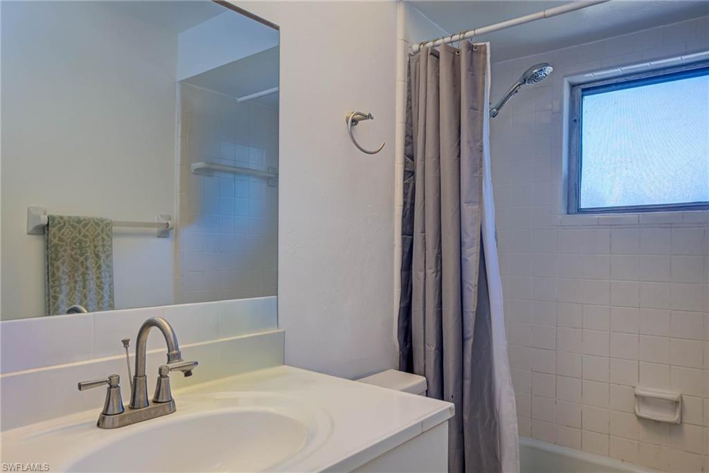 2215 Marilyn Ln Property Photo 10