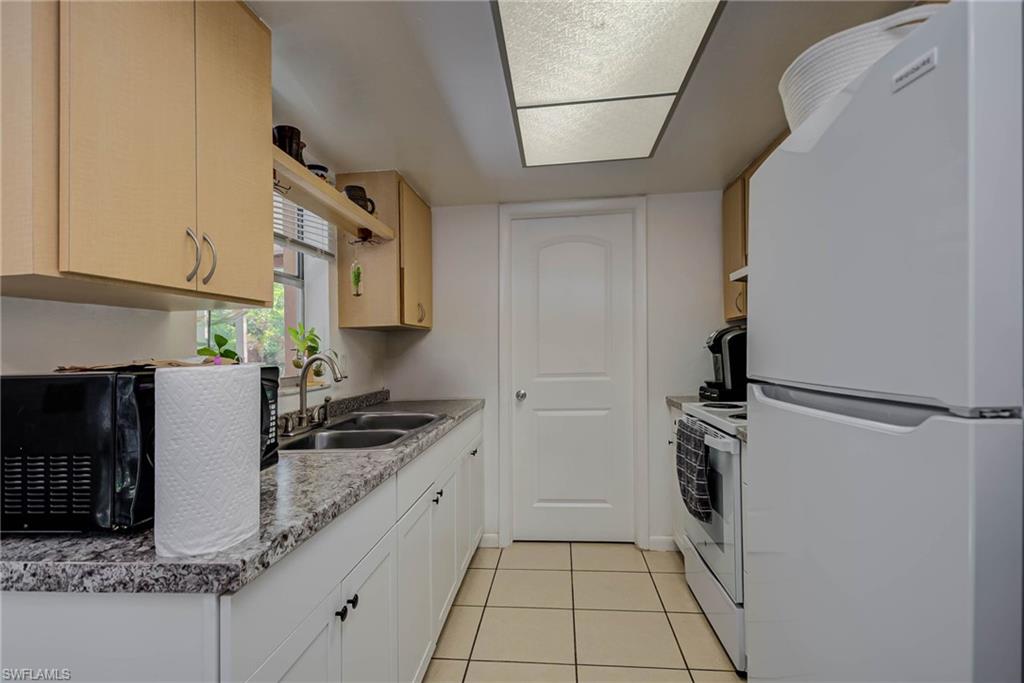 2215 Marilyn Ln Property Photo 15