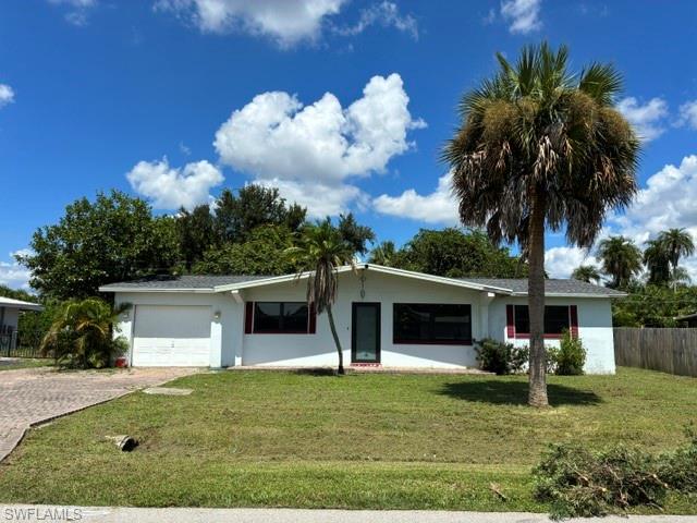 913 Entrada DR N Property Photo 1