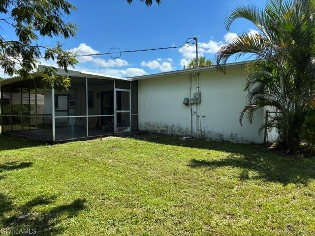 913 Entrada Dr N Property Photo 6