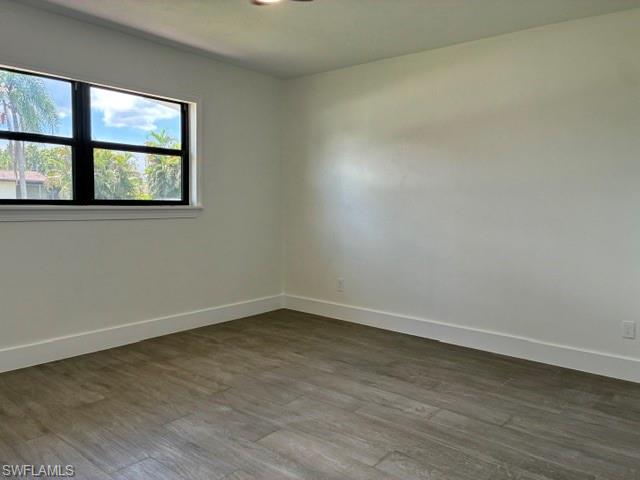 913 Entrada Dr N Property Photo 12