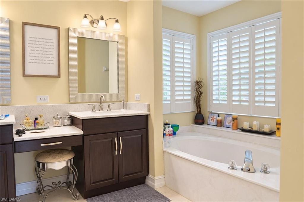 21223 Braxfield Loop Property Photo 10