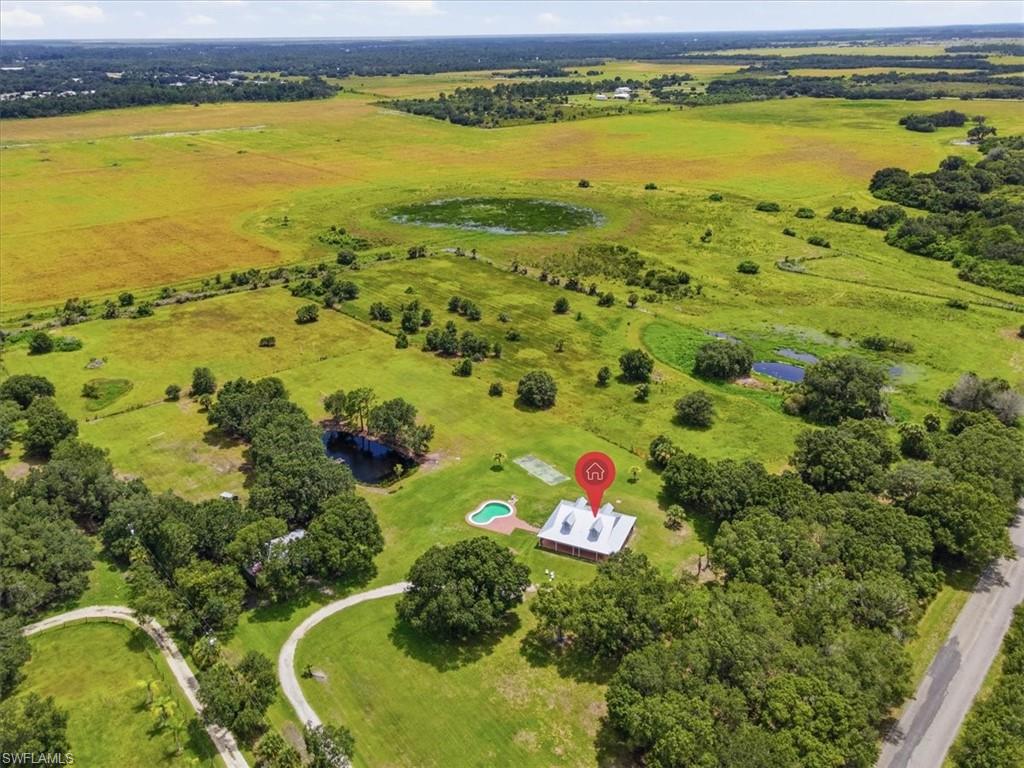 1777 Pollywog Crossover Rd Property Photo 4
