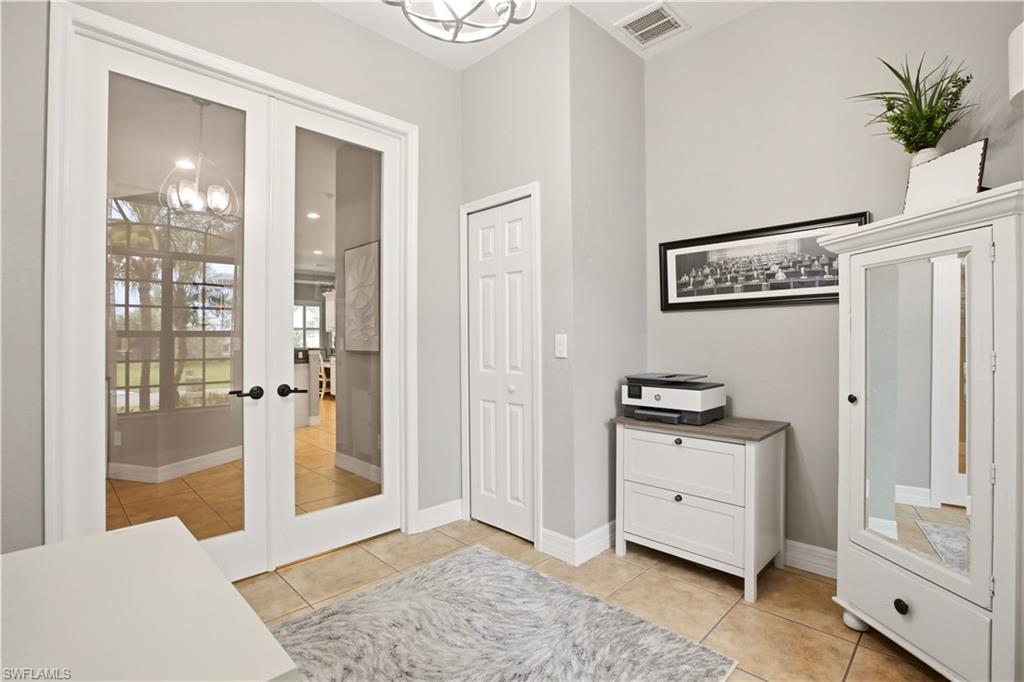 2400 Sw 39th Ter Property Photo 25