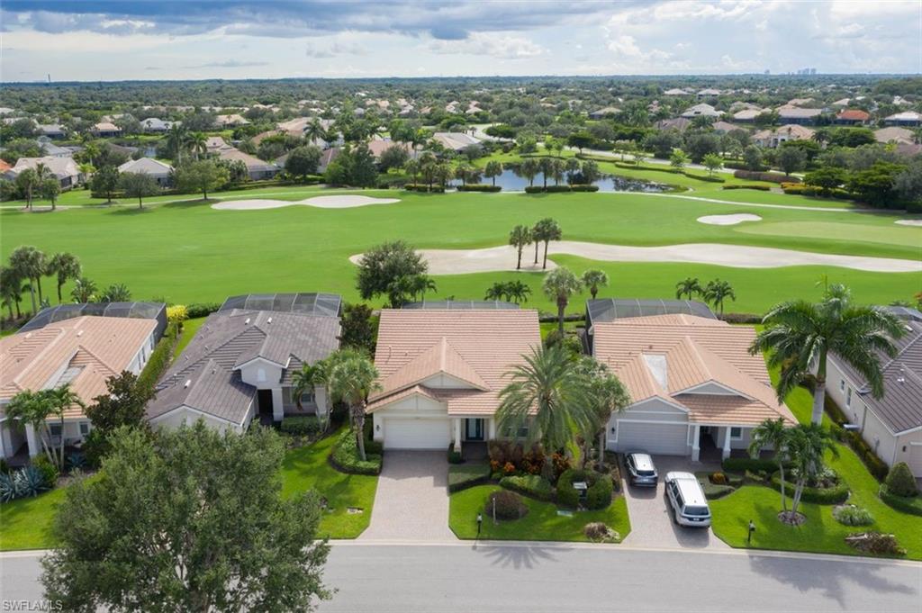 12625 Fairway Cove Ct Property Photo 3