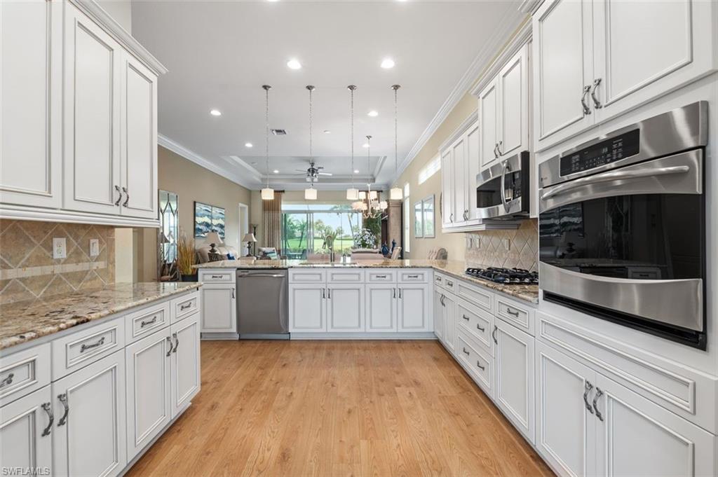 12625 Fairway Cove Ct Property Photo 15