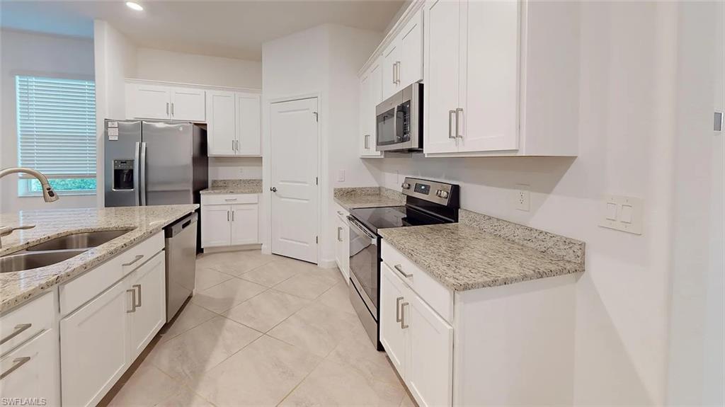 16565 Windsor Way Property Photo 3