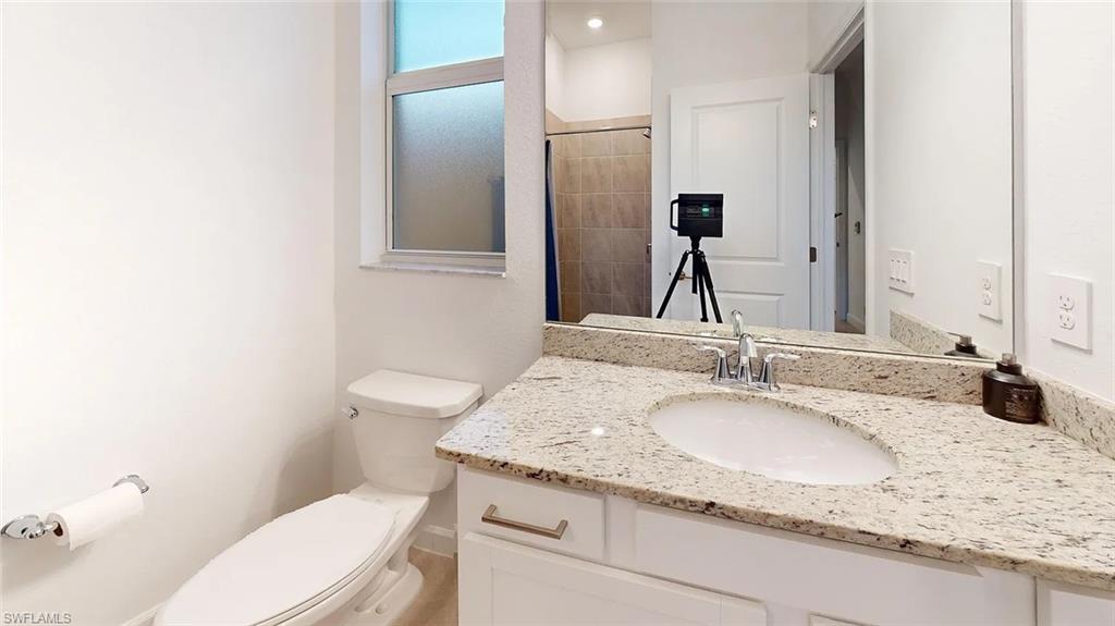 16565 Windsor Way Property Photo 6