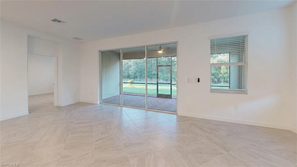 16565 Windsor Way Property Photo 11