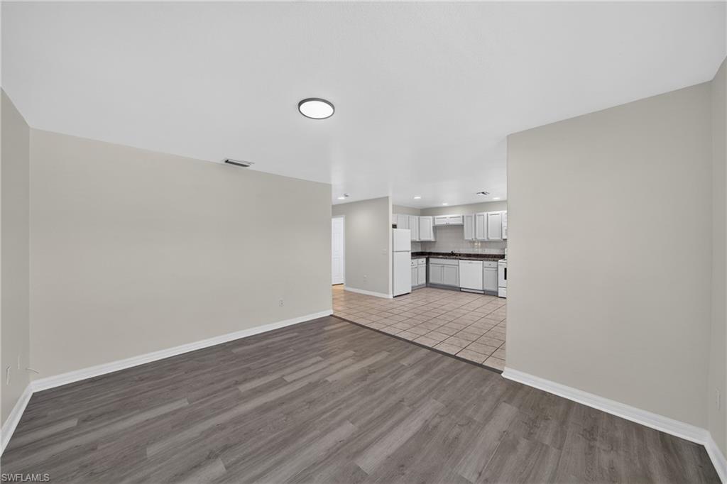 4732/4734 Leonard Blvd S Property Photo 4