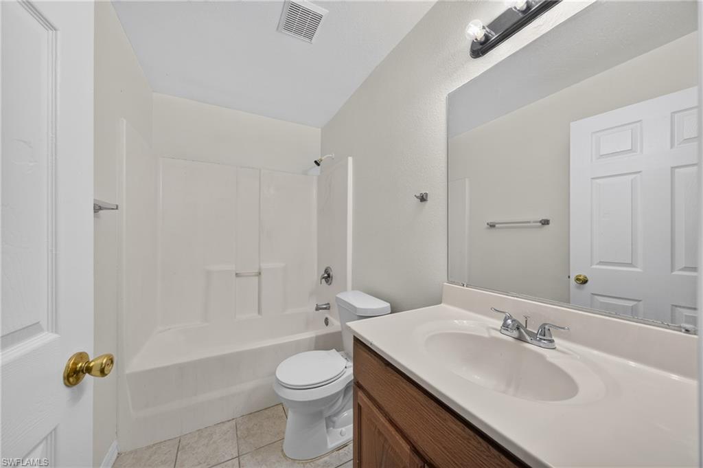 4732/4734 Leonard Blvd S Property Photo 14
