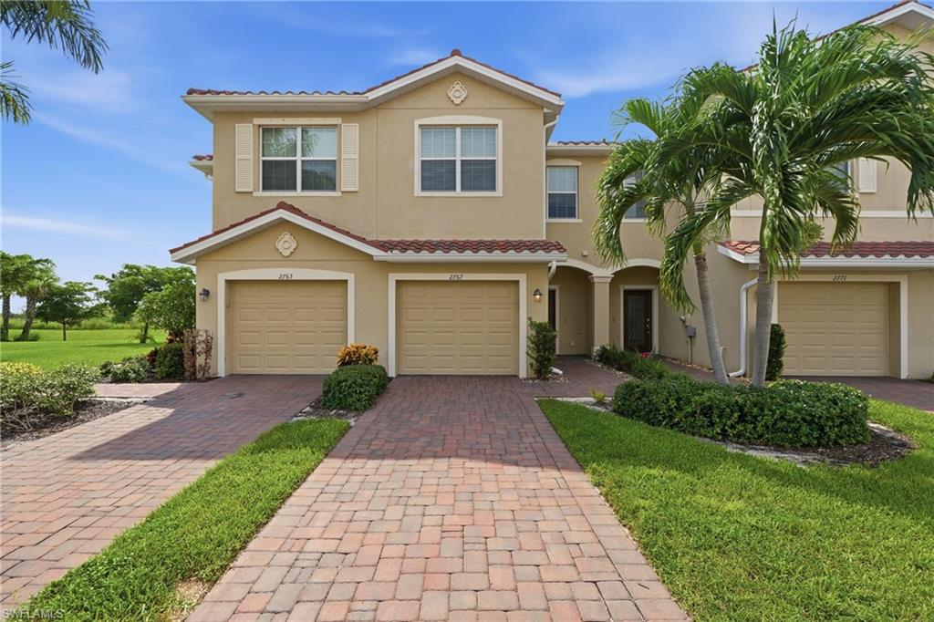 2767 Citrus ST Property Photo 1