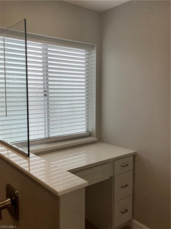 9806 Roundstone Cir Property Photo 9