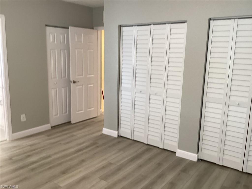 9806 Roundstone Cir Property Photo 13