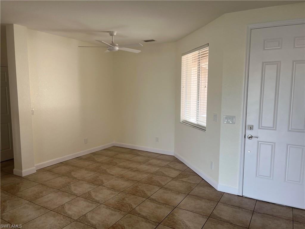 9806 Roundstone Cir Property Photo 17