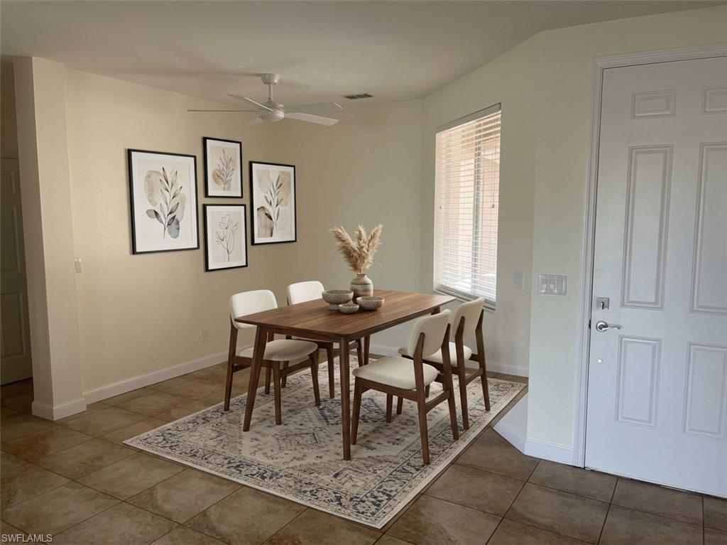9806 Roundstone Cir Property Photo 18