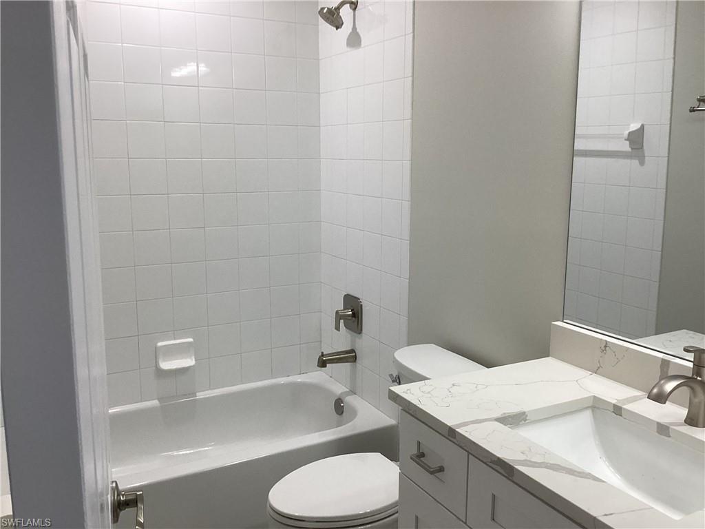 9806 Roundstone Cir Property Photo 23